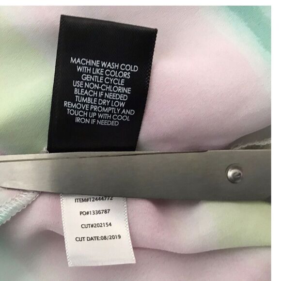 Torrid Harper Georgette Top Size 2 Pastel Stripe 3/4 Sleeve Roll Tab Sheer Tunic - Picture 10 of 13